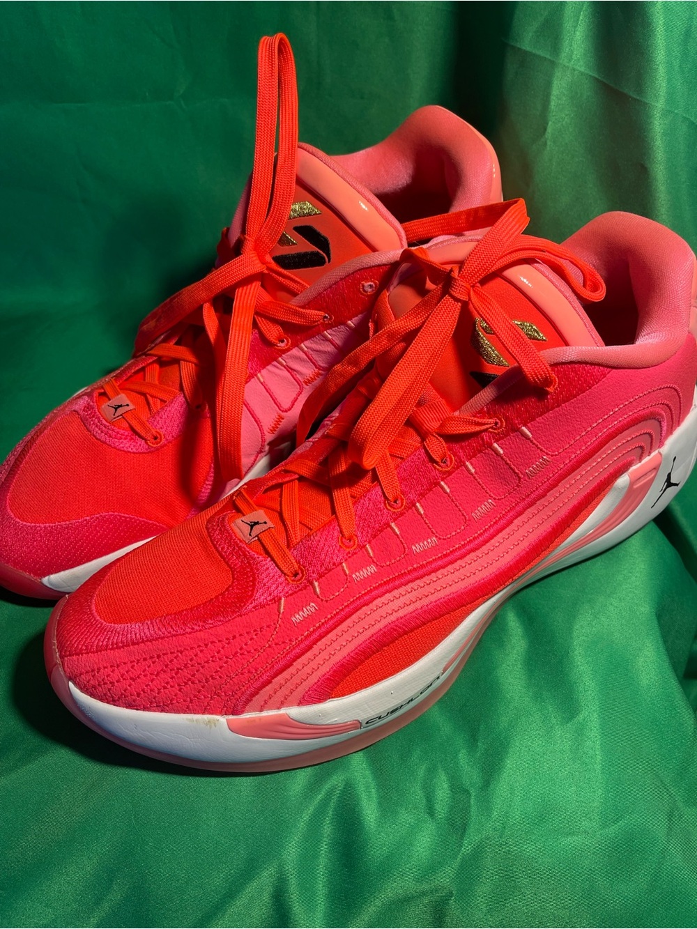 Jordan Women's Pink and Red Low-Top Sneakers